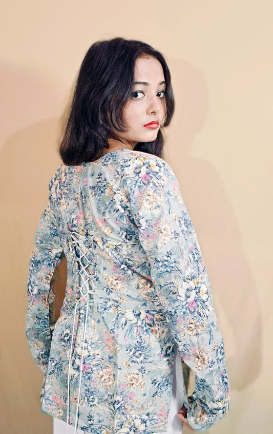 S6 – Sweetheart Neck Kurti